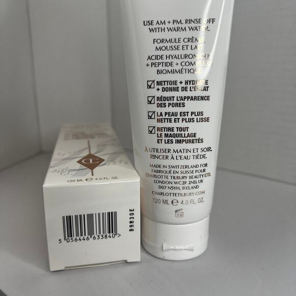 NWT Charlotte Tilbury Magic Hydration Revival Cleanser 120 ml / 4 oz - Picture 3 of 3
